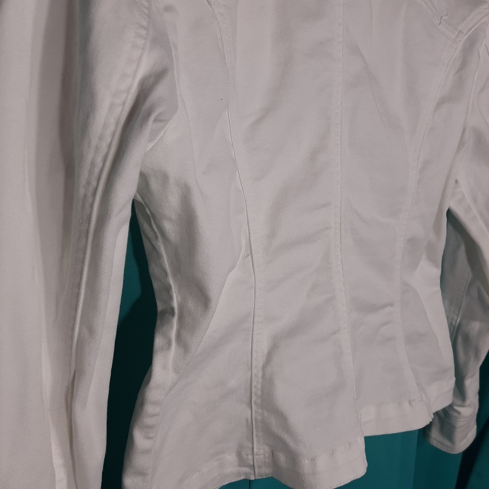 White Denim Button down Jacket - Picture 2 of 7